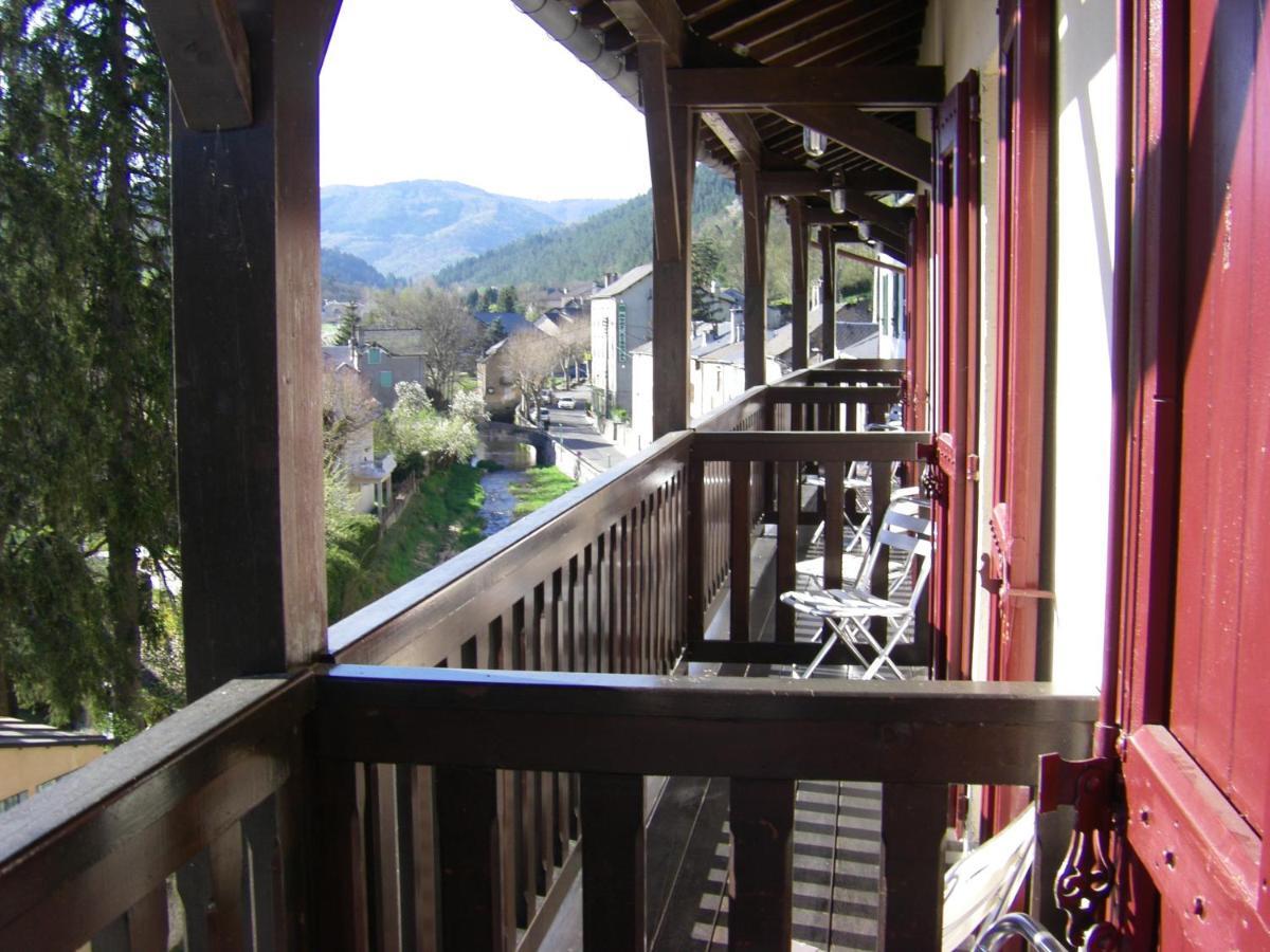 Hotel De L'Europe Meyrueis Bilik gambar